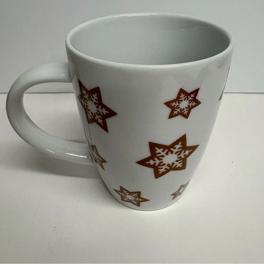 Crate & Barrel Festive Holiday Mug with Gingerbread Design Christmas